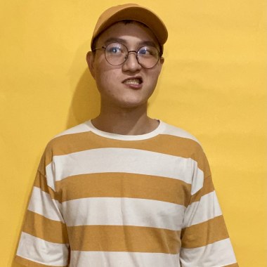 黃色