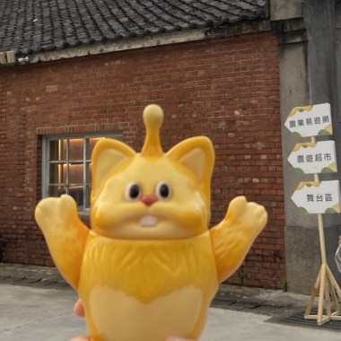 幾乎是emo仔了👍