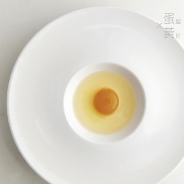 少年维持着烦恼