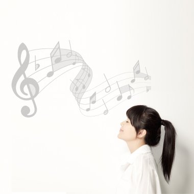 樂。音