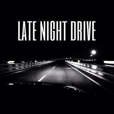 凌晨两点的夜行公路之歌