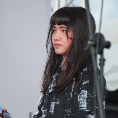 (⁎⁍̴̛ᴗ⁍̴̛⁎)