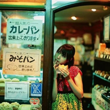 港 台 indie