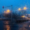 声窗檐雨