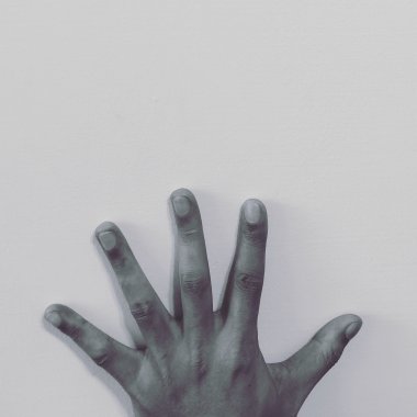13 (DEMO)