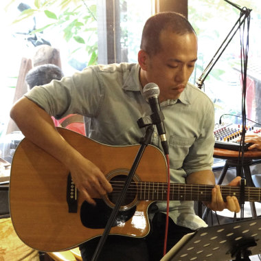 街頭藝人 by 流加尾(原創歌曲)