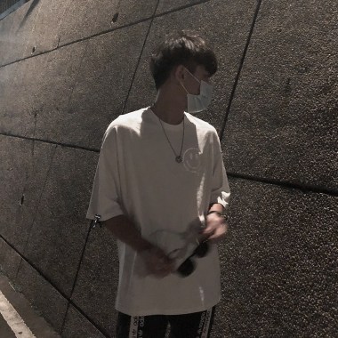 愛上你就像隻玩偶