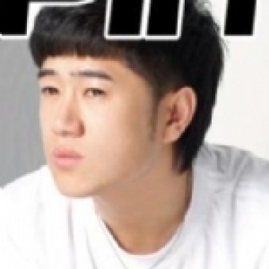 被爱伤害的男人