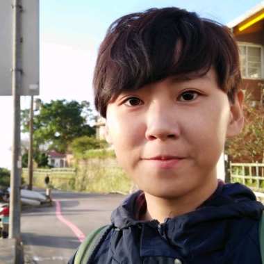 咖哩嘎裡John