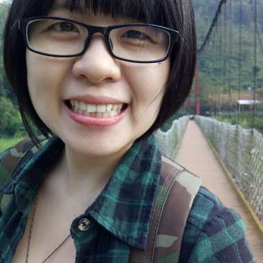 謊