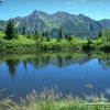 Walking In The Mountain 走在山区