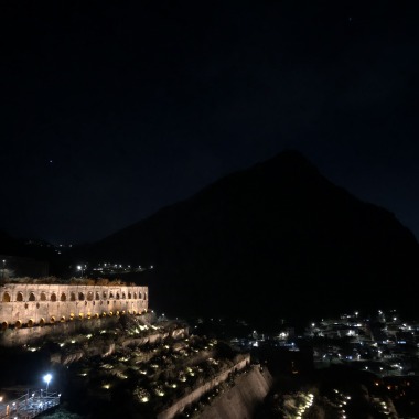 十三層遺址
