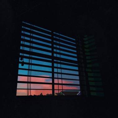 崭新的The Last Night