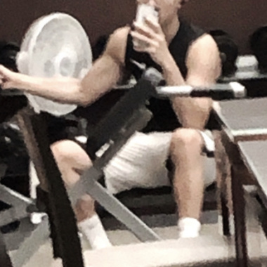 他們告訴我我應該成為什麼樣的人