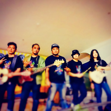 Macaqu Band 茅草屋樂團 - 想著demo