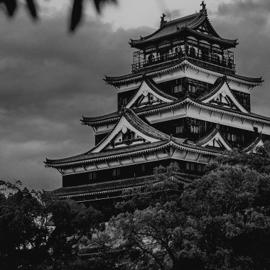 影の伝説