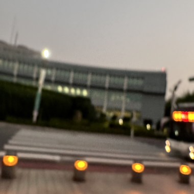 你知道我還在這裡嗎