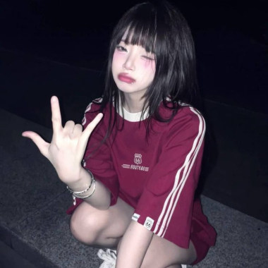 Swayz&小威Wei-Plugg小姊姊