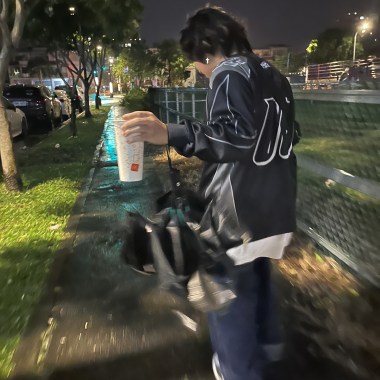 我被雨傘殺死