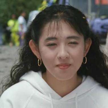 幫學姊撐傘