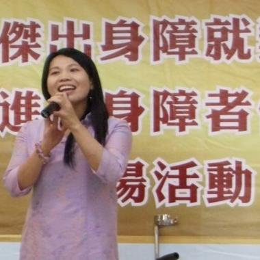 01 黃麗妦(演唱組)-Colors of the Wind (online-audio-converter.com)