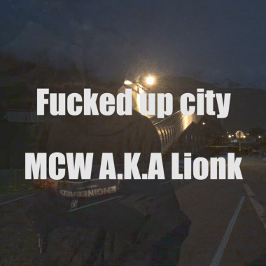 Fucked up city 法大西堤