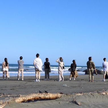 面朝大海，春暖花開