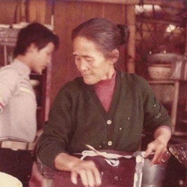 《金鑾阿姨的炸物攤》