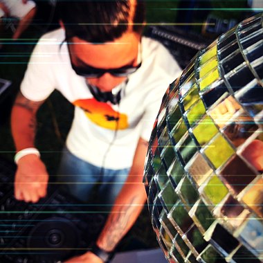 28 REC-2019-05-24 Funky Disco JaXX and Tech House Mix By Dj Chefu