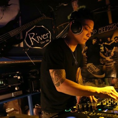 05 REC-2019-02-02 SMOOTH DEEPER CHILL  BY DJ Chefu MIX