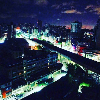 夜晚的城市