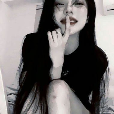 𝘓𝘰𝘯𝘦𝘭𝘺 𝘣𝘰𝘺 💔