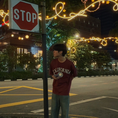 聖誕節 still alone 🎄 (demo)