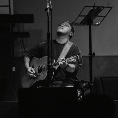 每一間酒吧的老闆都認識我