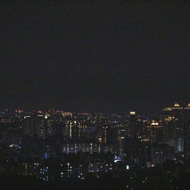 深夜你的臉