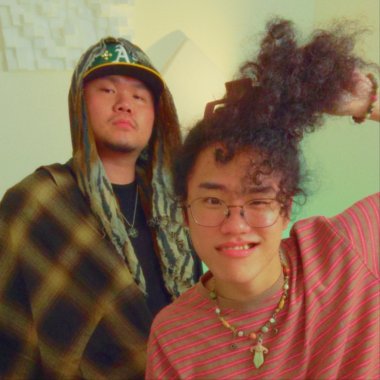 火鍋大吃（feat.踢萬）