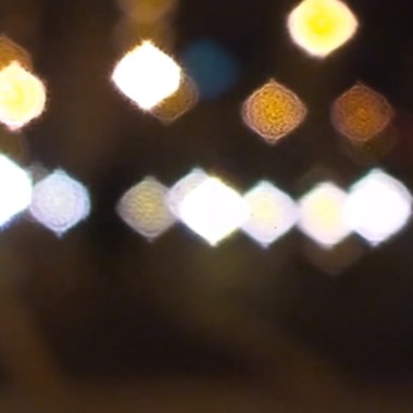 這是英國又下雨嗎?
