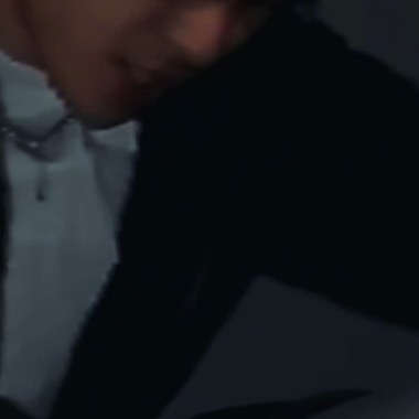我們依舊保持貴
