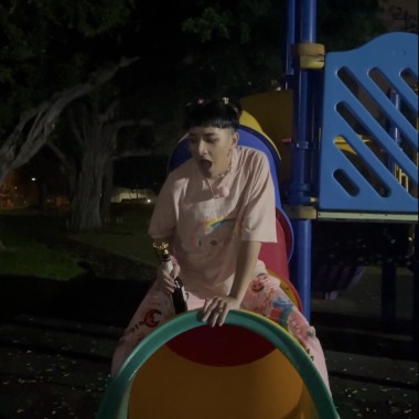 Drunk in the Playground（DIPG）