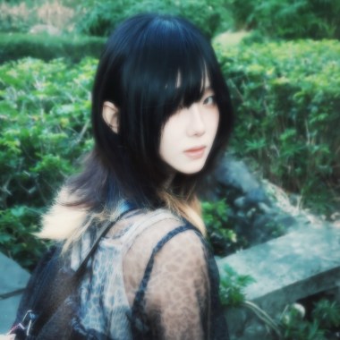 你是不是覺得我配不上你了