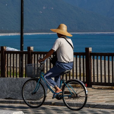 站在海上