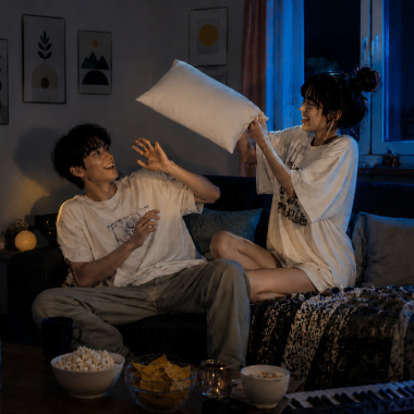 半夜不睡覺那是誰問題