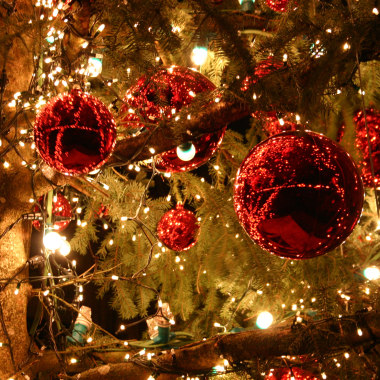 Lucas Lee - Simple Christmas demo