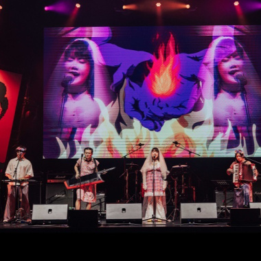 姚辰穎Yao Chen Ying、劉文奇 Wenchi Liu/ 為愛出山 ( 佳作版)(In the Name of Love)