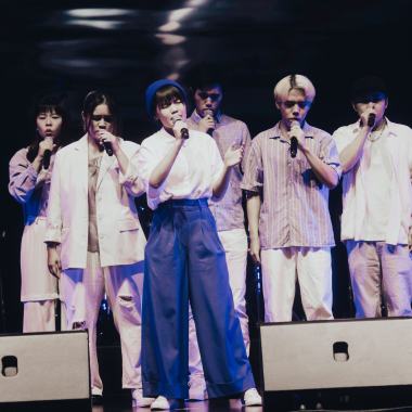 王品渝 Ping-Yu Wang、古宸禎 Cheng Chen Ku/ 暗夜恬恬仔落來(Flower of Freedom)