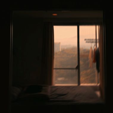 空房間(Room For One)