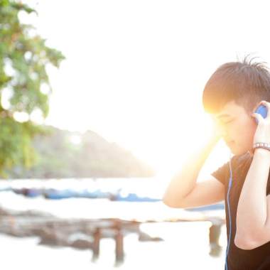 你是否喜欢我.mp3