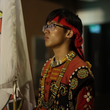 於是寫了這首歌