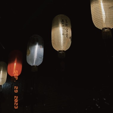 《題》
